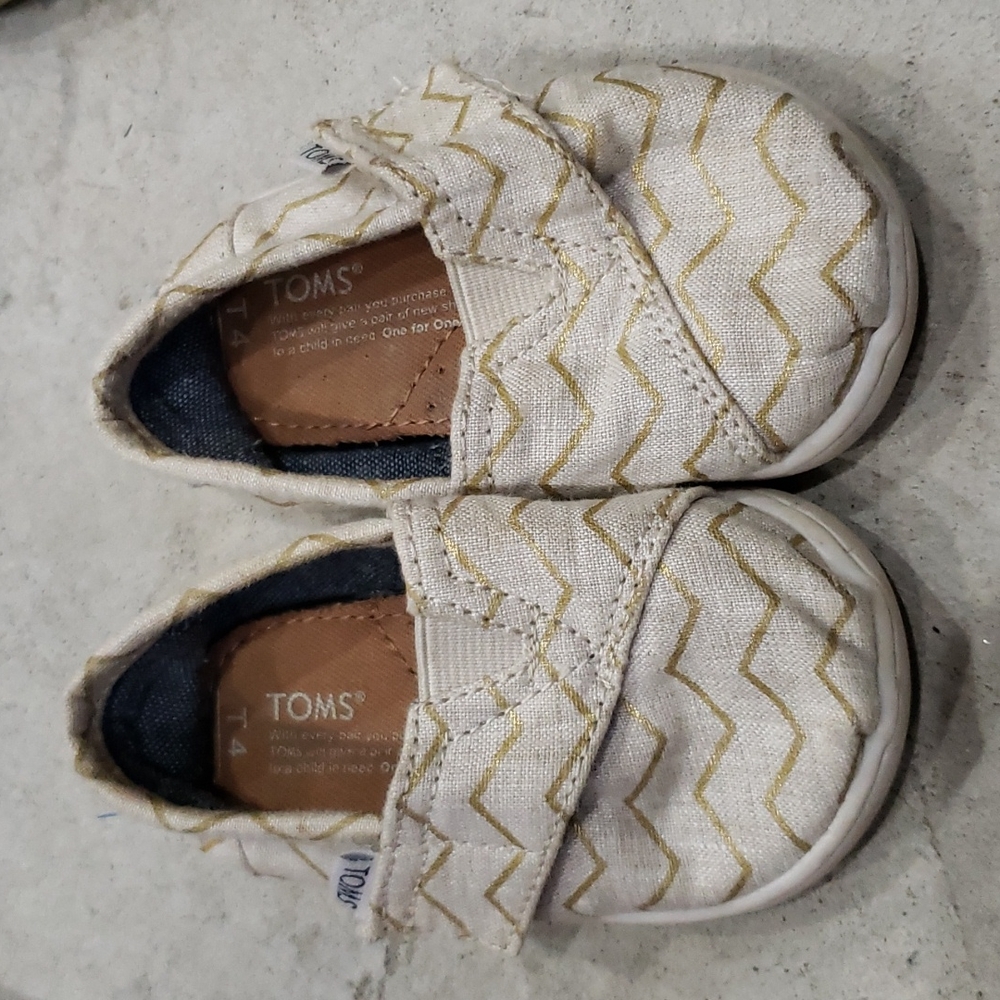 Toddler Toms